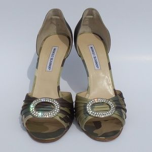 MANOLO BLAHNIK Sedaraby Camouflage Satin Pumps 41